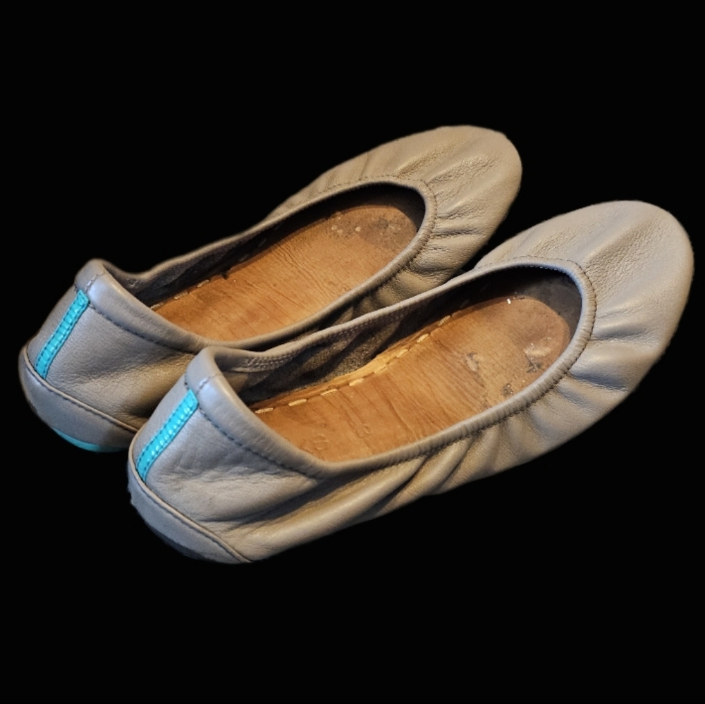 Tieks Gray and Cream Flats with Elastic Edges